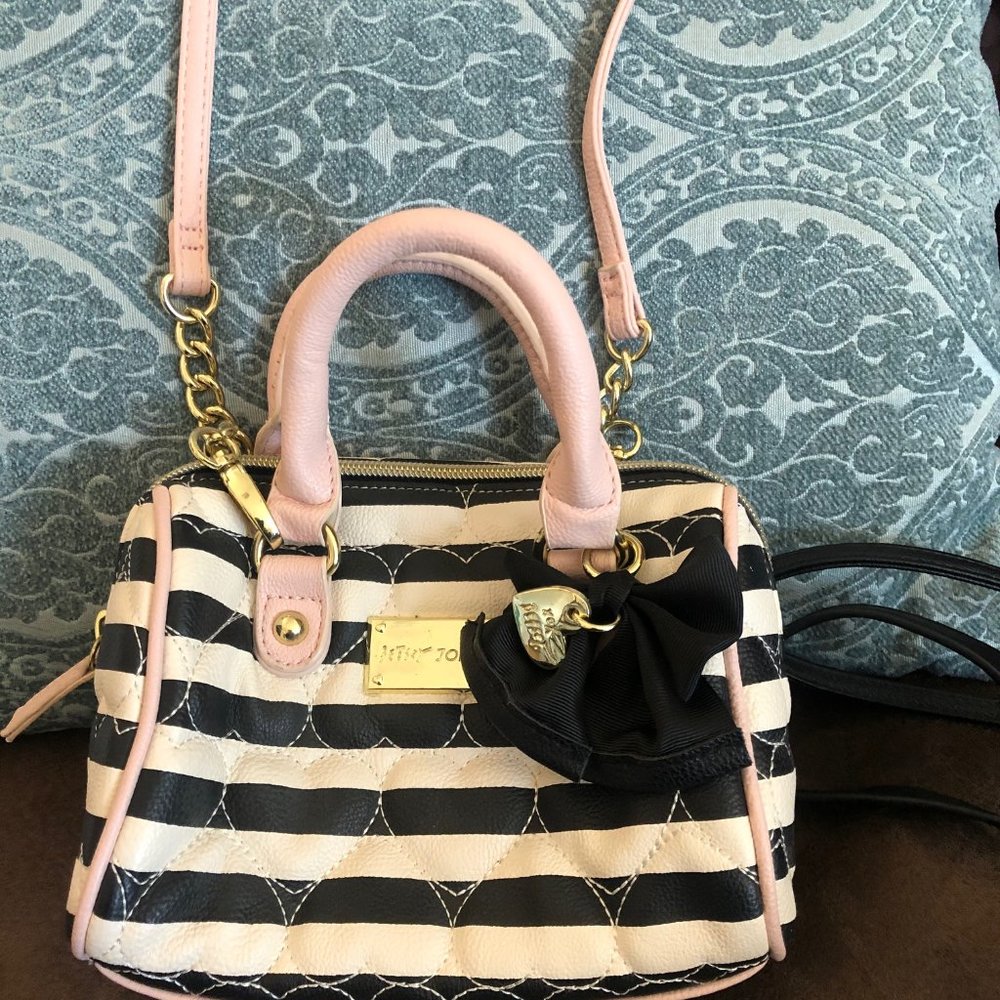Betsey Johnson purse